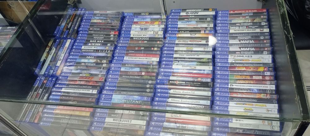 Продаются игры на playstation