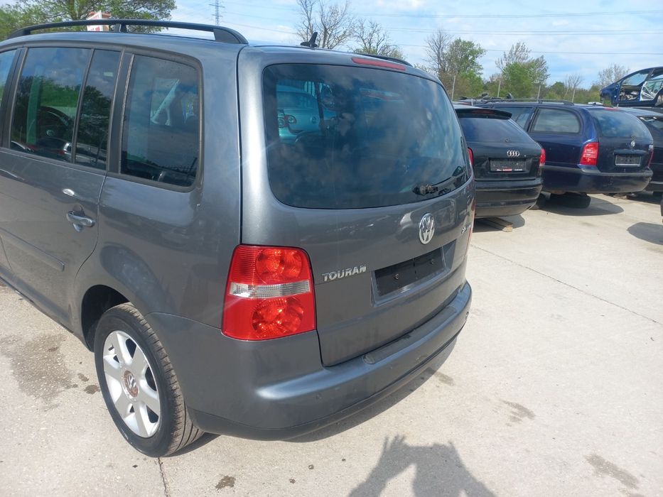 Vw tuaran 2.0 d140кс автоматик  на части