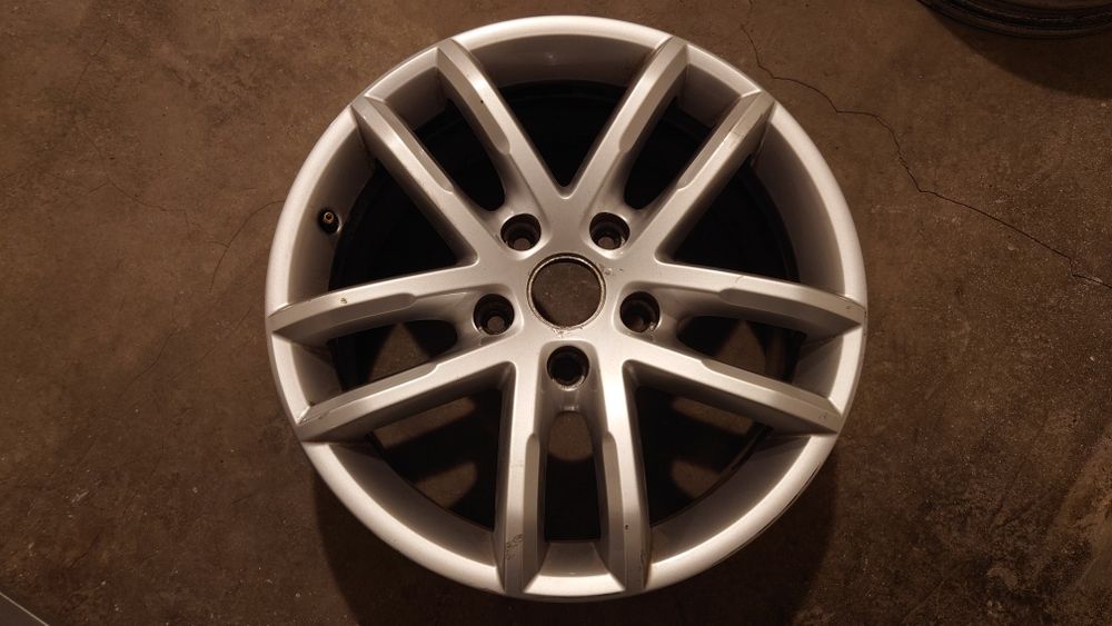 VW "Yukon" 8J18, 5х130, ET53, централен отвор 71.5мм (4 бр.)