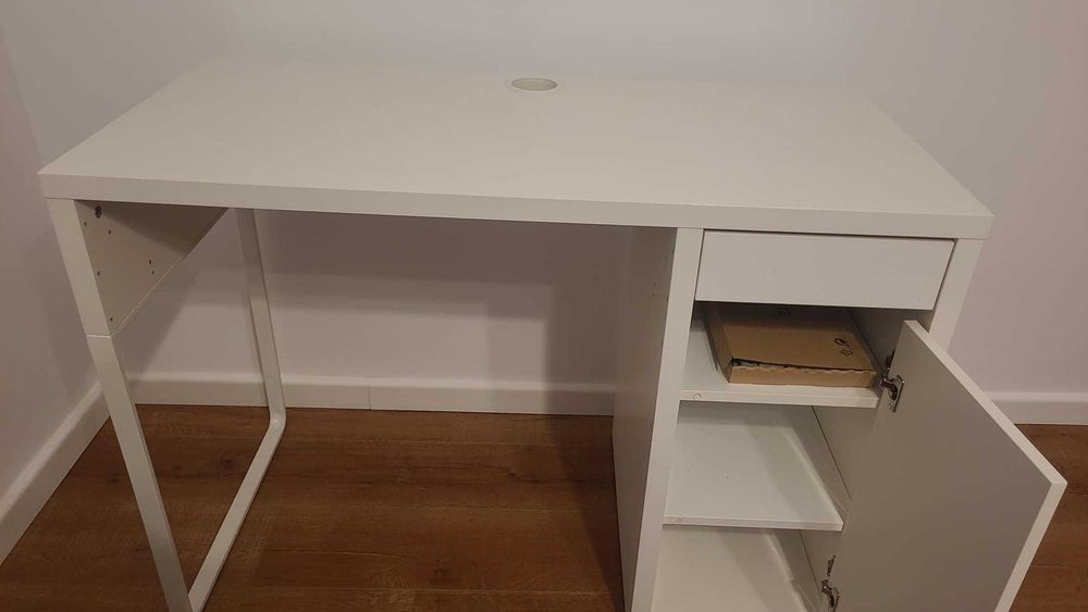 Birou alb MICKE 105x50 cm