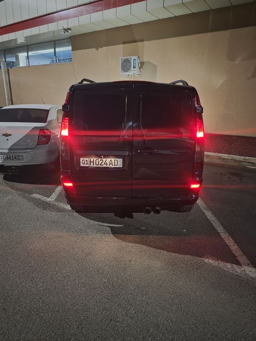 Мерседес вито 639 Автомат Срочно сотилад