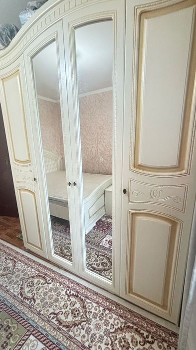 Продам спальный гарнитур белоруссия