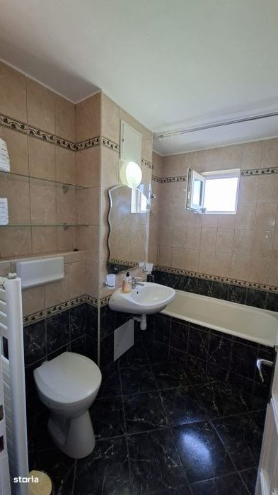 Apartament cu 4 camere | str. Viilor Zorilor