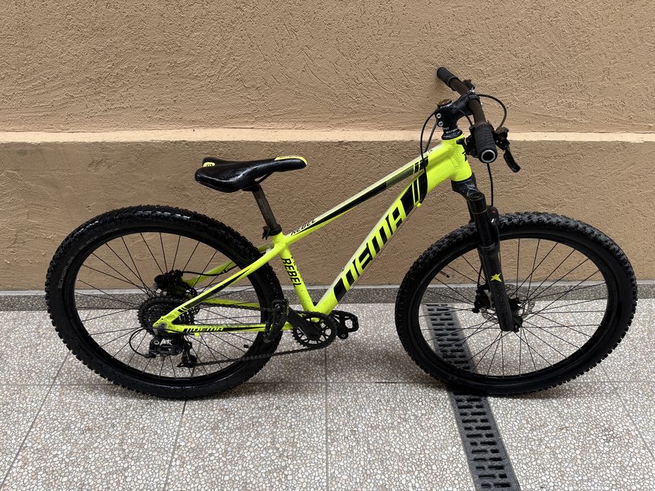 Bicicleta Dema Rebel
