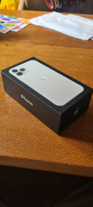 В продаже IPhone 11 Pro 64 Gb в белом цвете