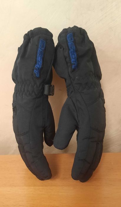 Scott-Много Запазени