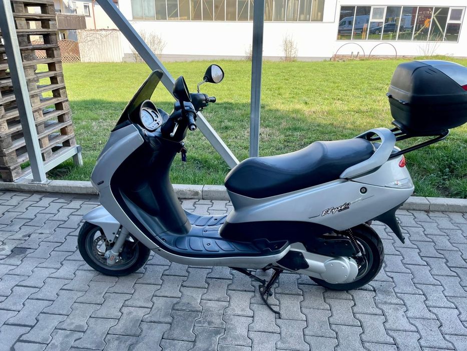 Scuter Peugeot Elyseo 125
