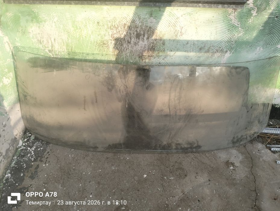 Продам авто стекла на ретро