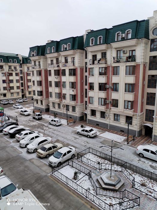 Iskandar Buildings Domlaridan 1 xona 2 xona qilingan uy sotiladi