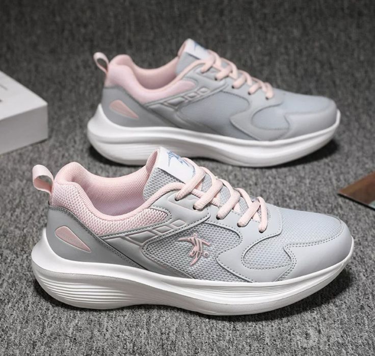 Женские кроссовки для спорта и повседневной жизни