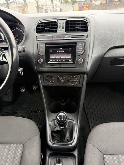 Volkswagen Polo 1.0 i  An 2016 Euro 6