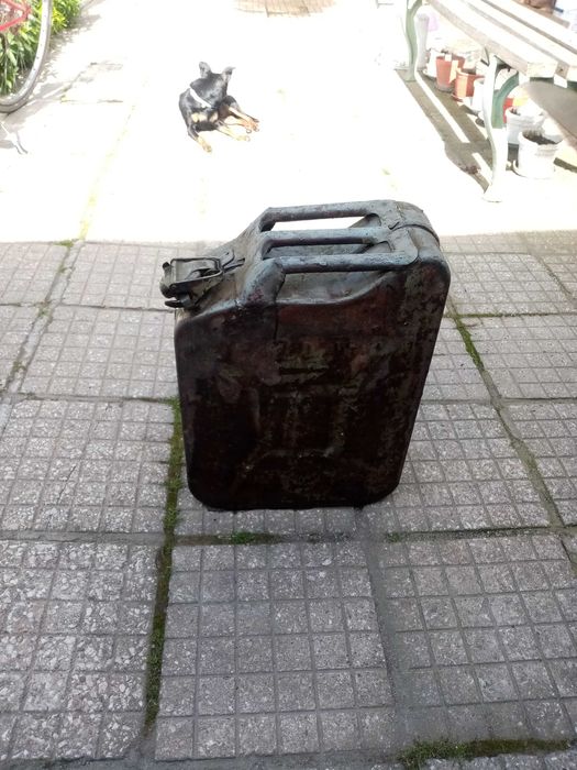 Железна туба 20л.