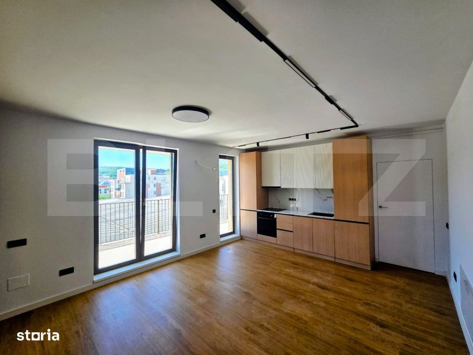 Apartament 3 camere, 2 bai, terasa 27 mp, 58 mp, garaj, Eroilor