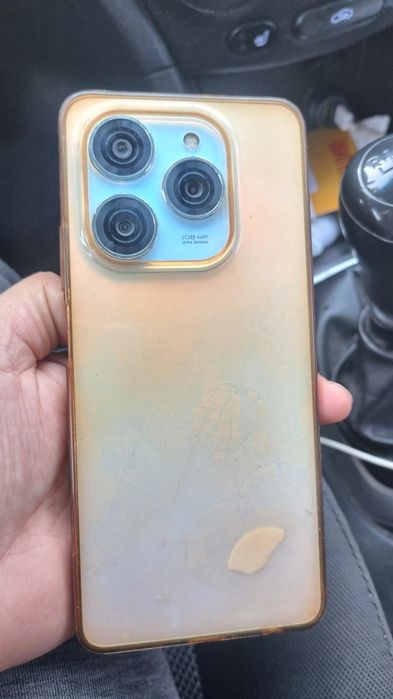 Tehno spark 20 pro