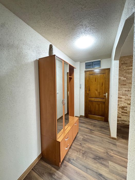 Ofer spre inchiriere apartament in Lugoj decomandat cu 2camere