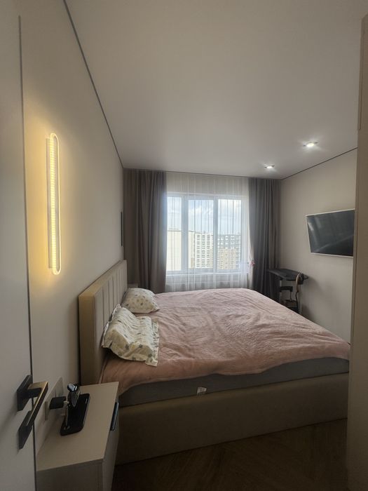 Продам 3 ех комн квартиру