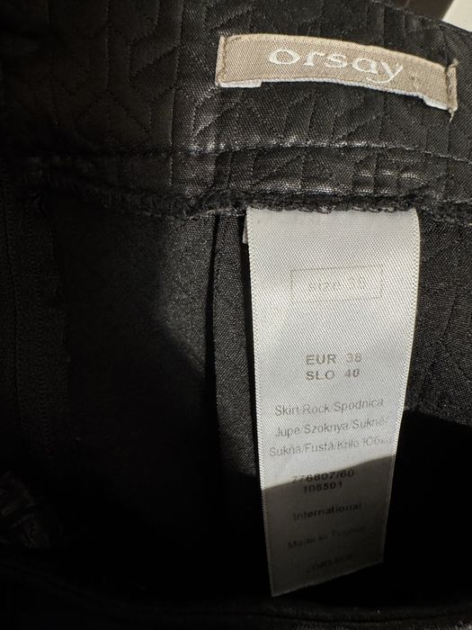 Fusta de dama eleganta