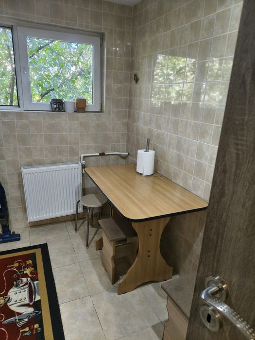 Vând apartament 2 camere in Dr Tr Severin,