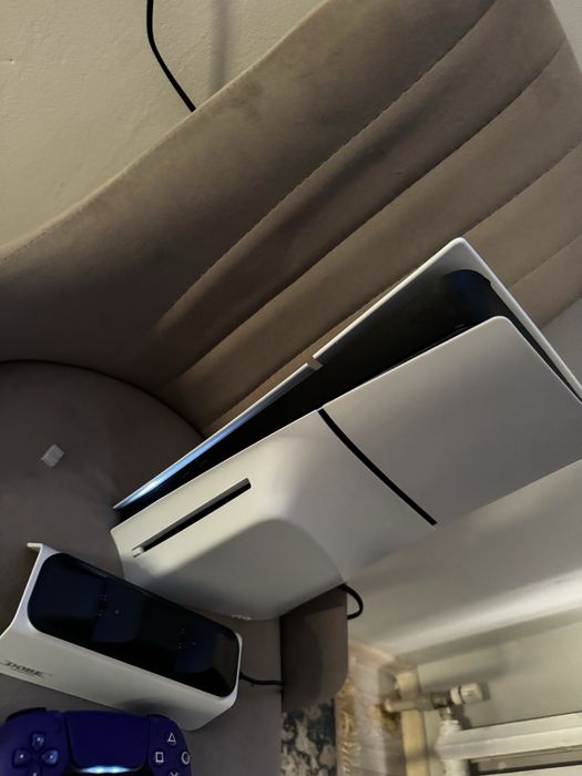 Пс 5 слим новый срочно