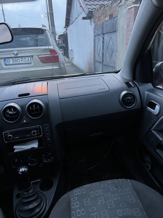 Vand Ford Fusion 1.4tdci