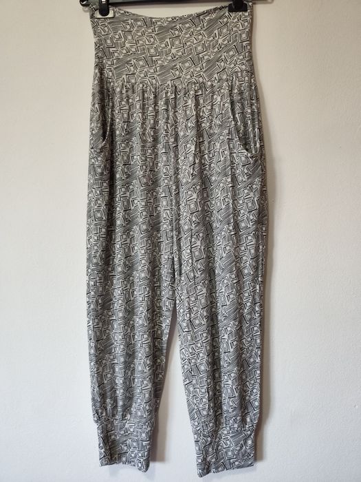 Pantaloni gravide