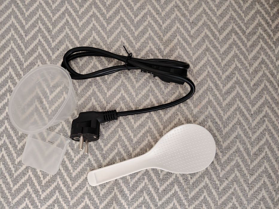 Продам мультиварку, новый!