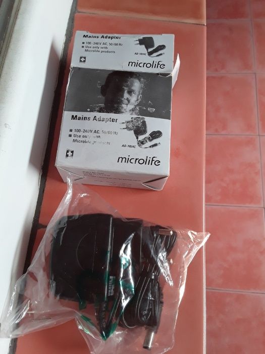 оригинално захранване за апарат за кръвно MICROLIFE