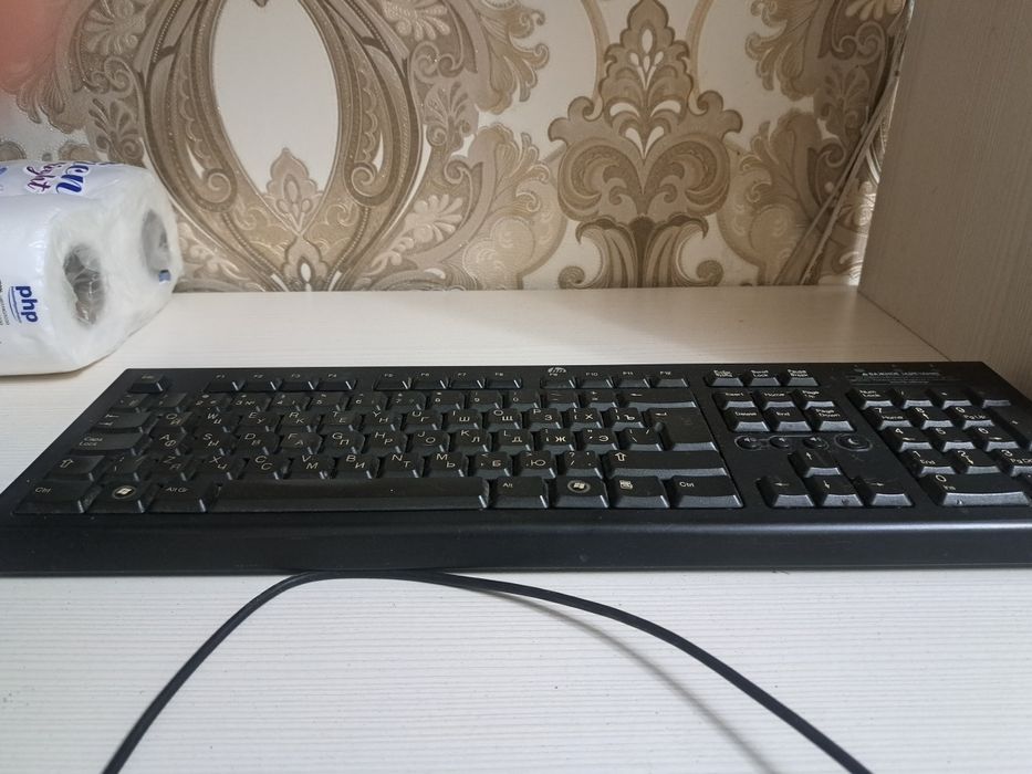 Продам клавиатуру HP