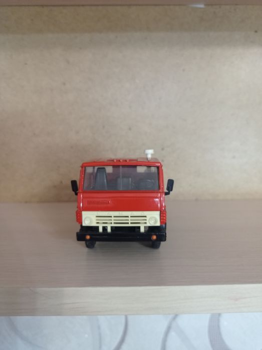 Модель КамАЗ тягач .