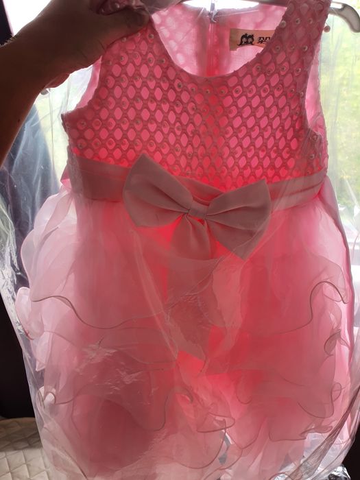 Rochie elegantă fete între 4-6 ani