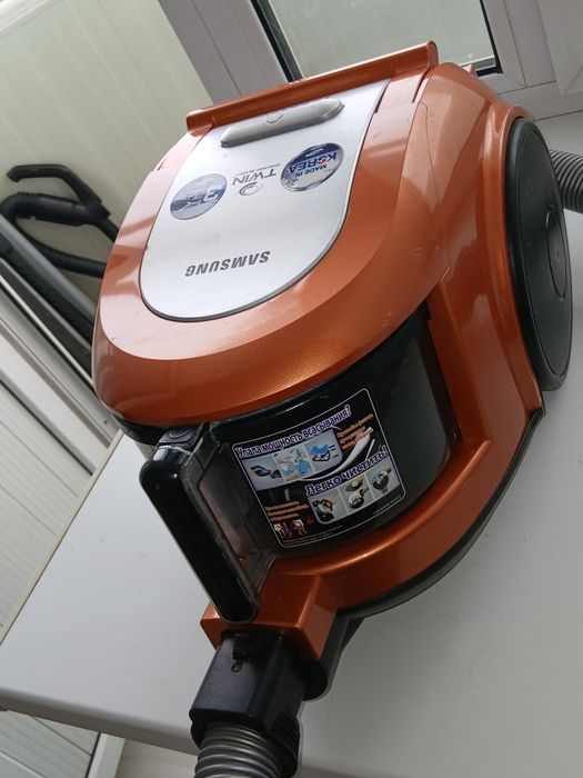 Продаю пылесосы мощные