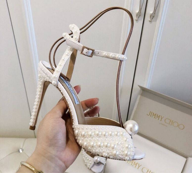 Sandale jimmy choo perle pe comanda