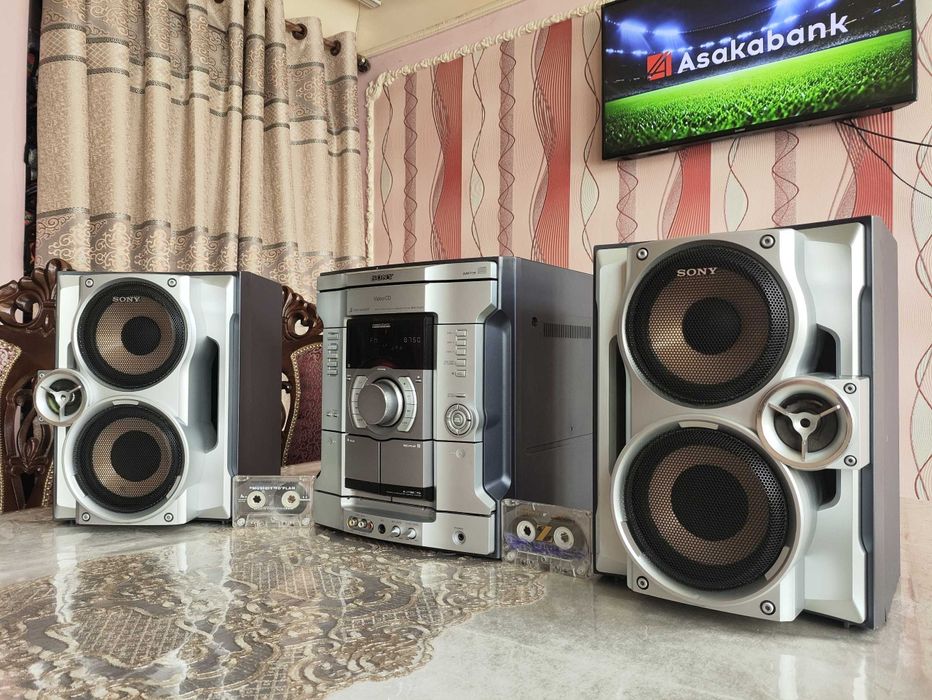 Sony musiqa markazi sotiladi bass kuchli