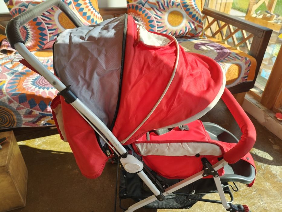 Продам детскую коляску Prego