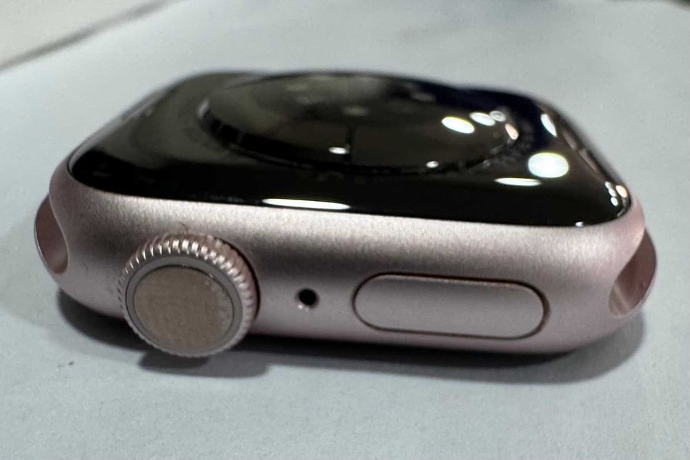 Смарт часовник Apple Watch 9, 41 мм