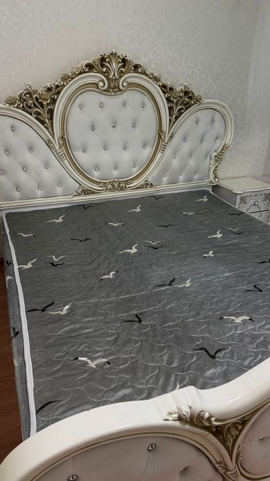 Продам срочно  мебель