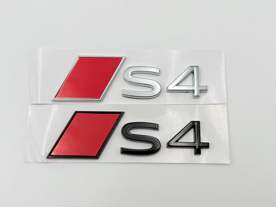Emblema AUDI S4 spate negru NOU