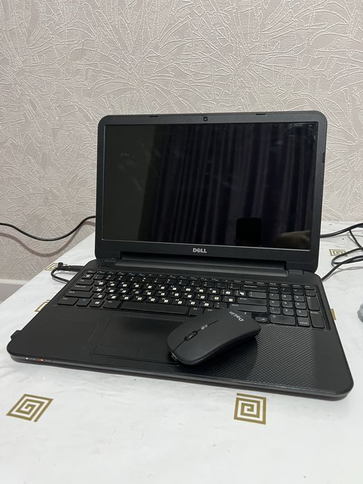 Ноутбук Dell  DESKTOP-F6VTBB6