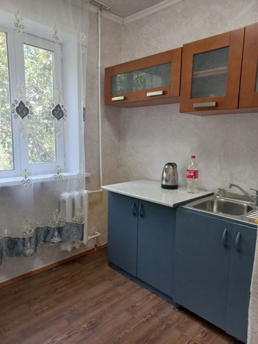 Продам 1 комГлинки  3этаж ,.