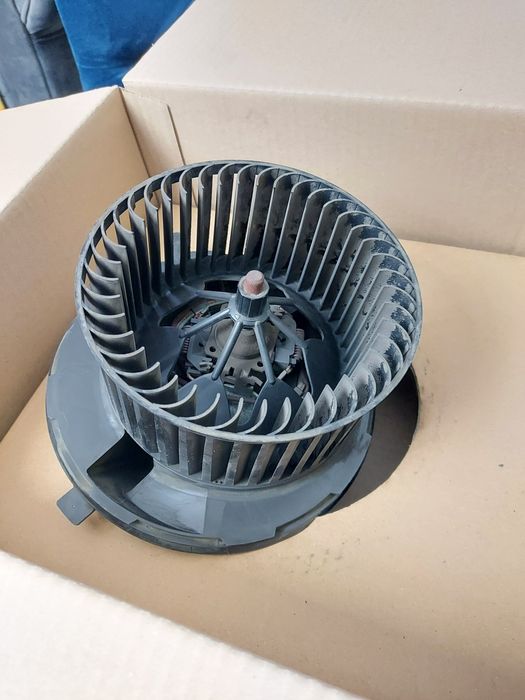 Ventilator habitaclu VW 1K18190150C