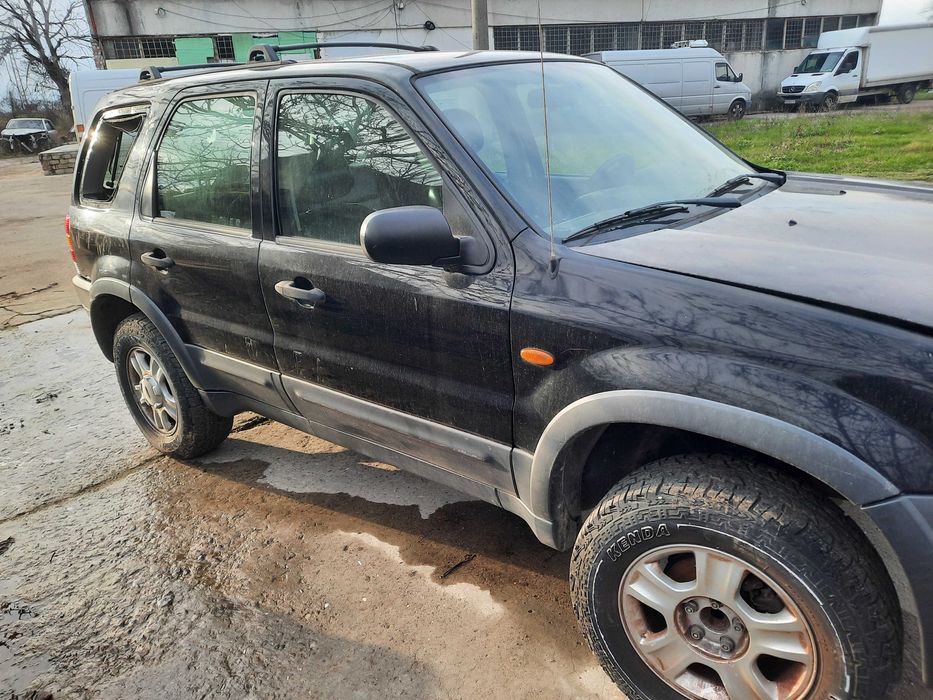 Ford Maverick 2.0i на части