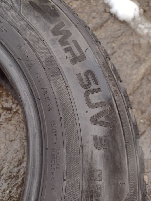 Топ състояние 4бр.215/70/16 Nokian WRD3 suv A/S dot4417