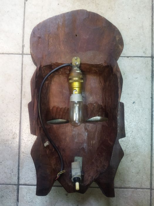 Африканскя дървета дърворезба маска- нощна лампаа