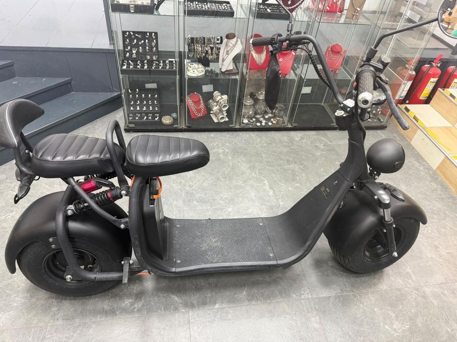 Scuter electric chopper 1500W Inregistrabil 12Ah Lithium 25km/h -A-