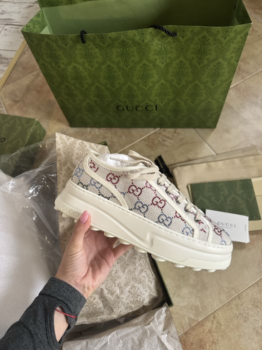 Gucci Treck Crystal