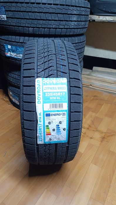 235/45R17  DOVROAD
