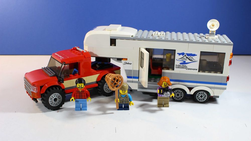 Конструктор Лего Пикап с Голяма Каравана 60182 Pickup with Caravan