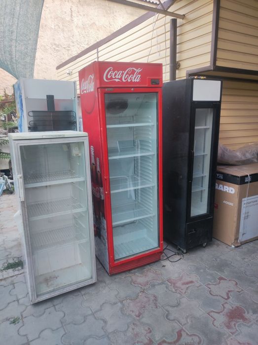 холодильники стекло