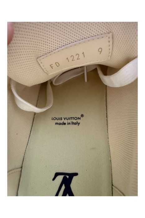 Lv trainers white mocha