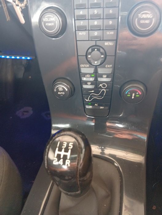 Vând Volvo S40 2005
